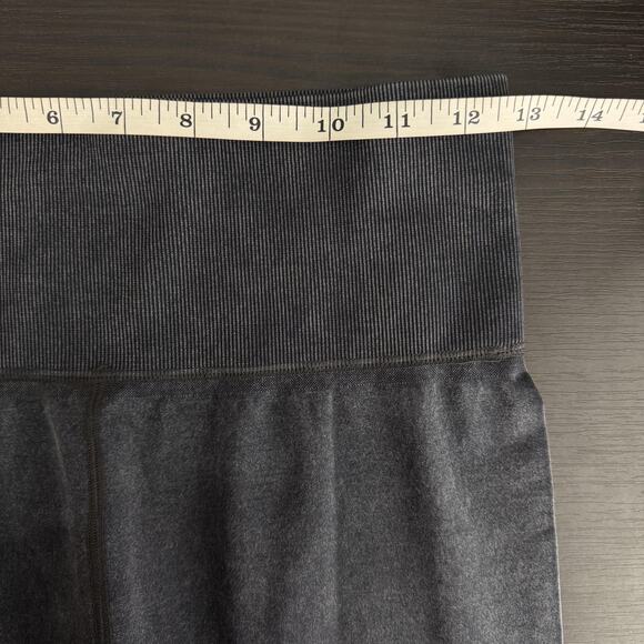 Soul Cycle Leggings Womens Medium Skull Moto Cutout Biker Athletic Faded Black M - Picture 8 of 11